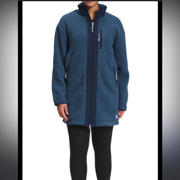 The North Face Jackets & Blazers - NORTH FACE Women’s Cragmont Coat, Size Medium, Shady Blue/Summit Navy Color, EUC